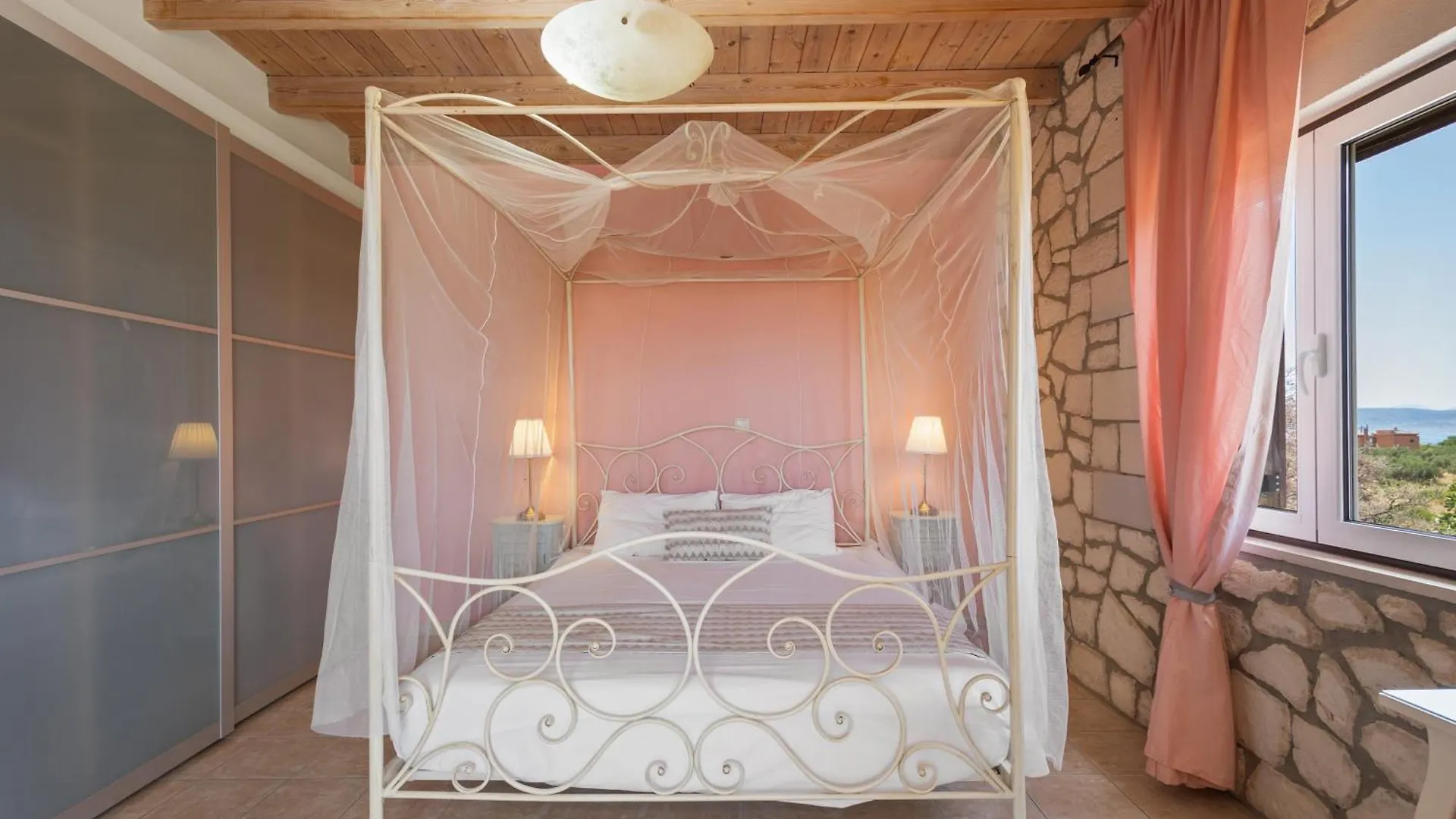 Villa Rea Chania Argoulidhes Greece